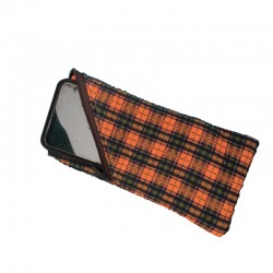 Porte-lunettes et téléphone...